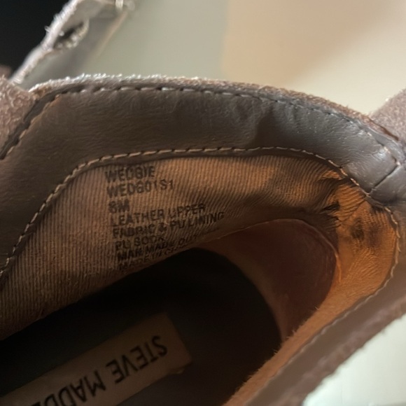 STEVE MADDEN SUEDE SNEAKER WEDGE (8) - Picture 8 of 8